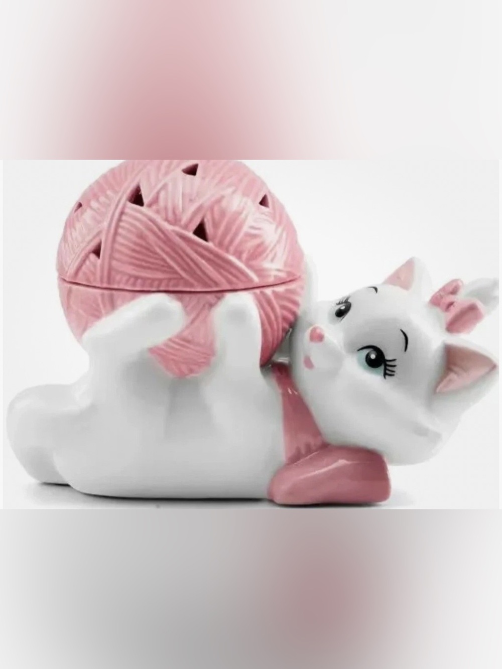 Scentsy X Disney Marie from Aristocats Scentsy Warmer